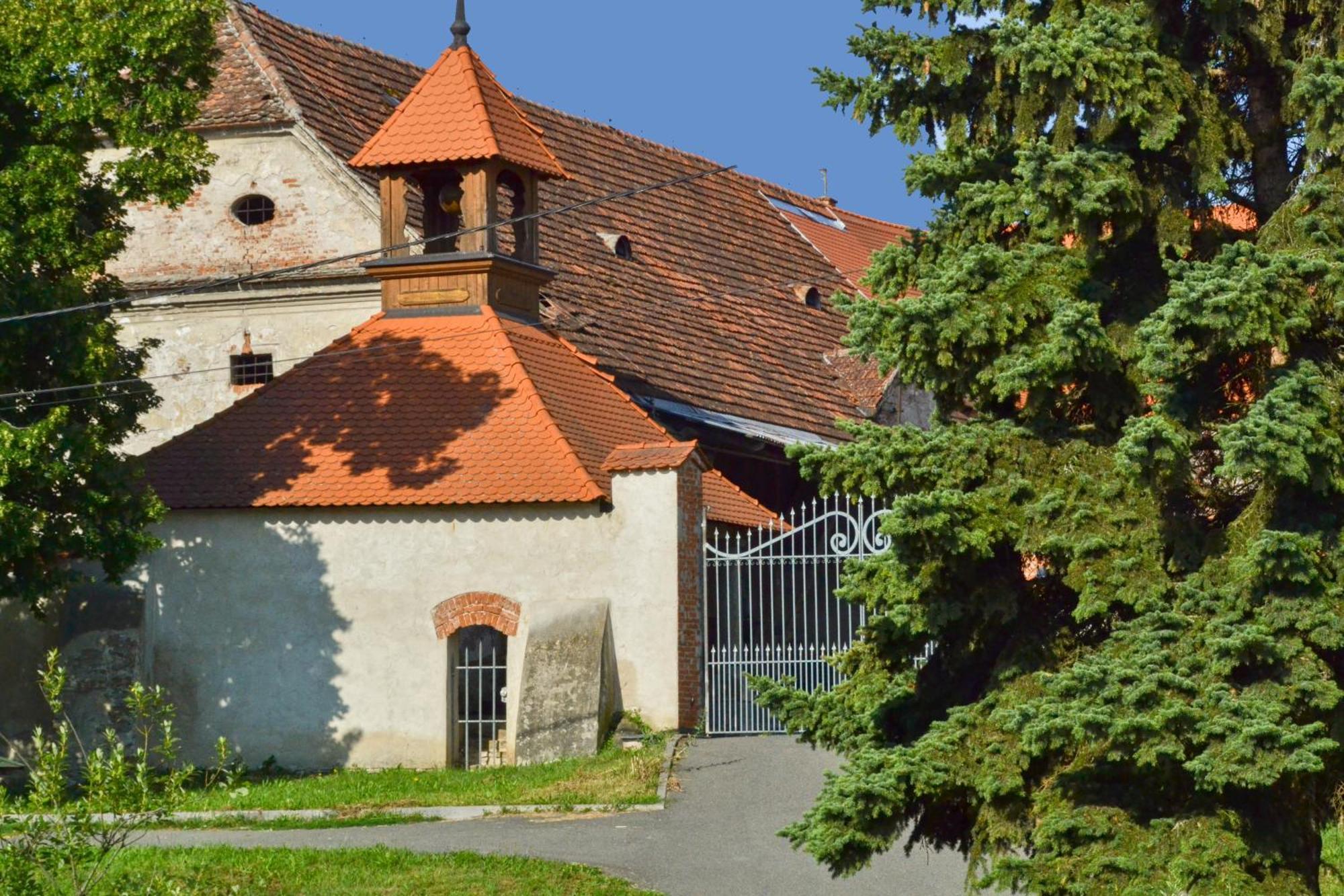 Apartman75 Tisnov Esterno foto