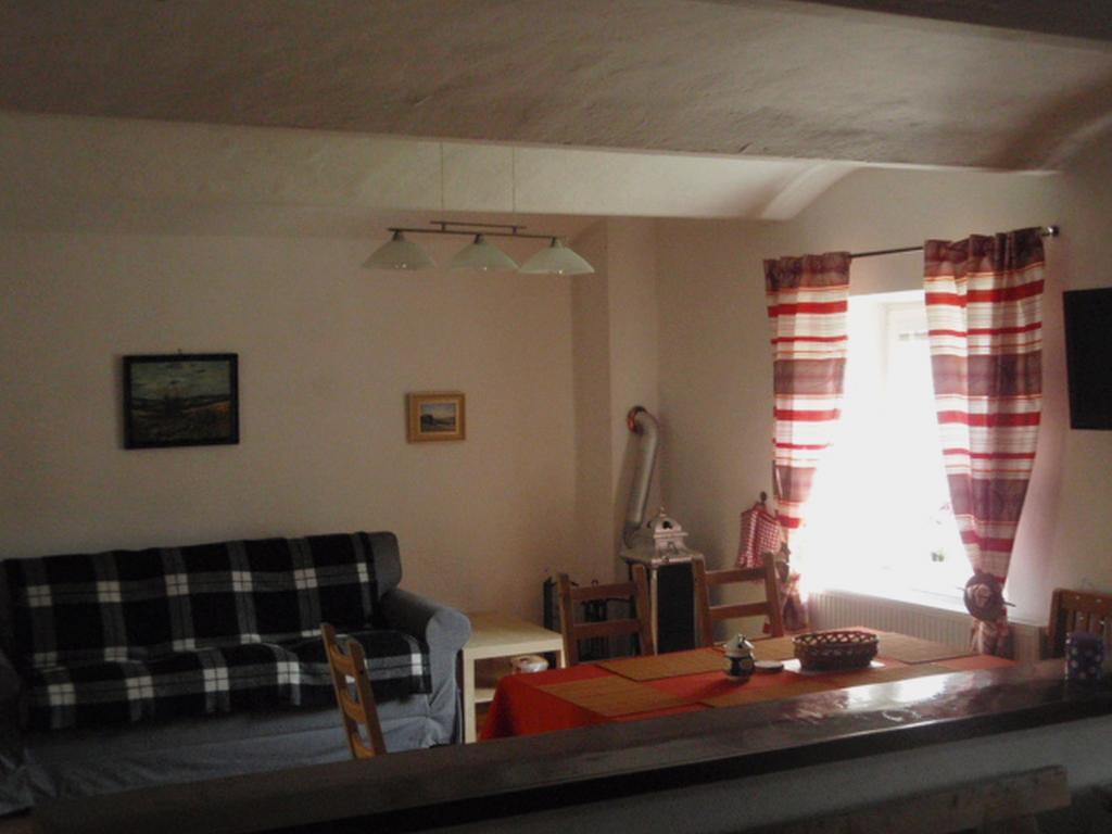 Apartman75 Tisnov Esterno foto