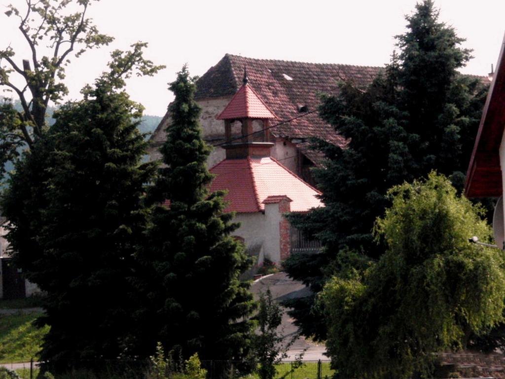 Apartman75 Tisnov Esterno foto